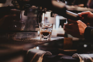 pulling espresso